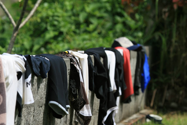 �����𑜓x�̃t���[�ʐ^�f�ނ��J��