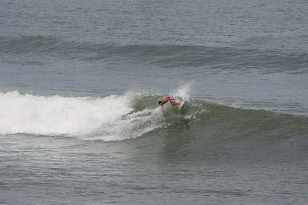 �����𑜓x�̃t���[�ʐ^�f�ނ��J��