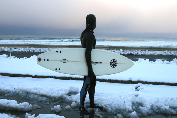 �����𑜓x�̃t���[�ʐ^�f�ނ��J��