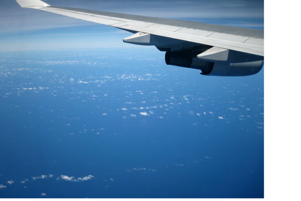 �����𑜓x�̃t���[�ʐ^�f�ނ��J��