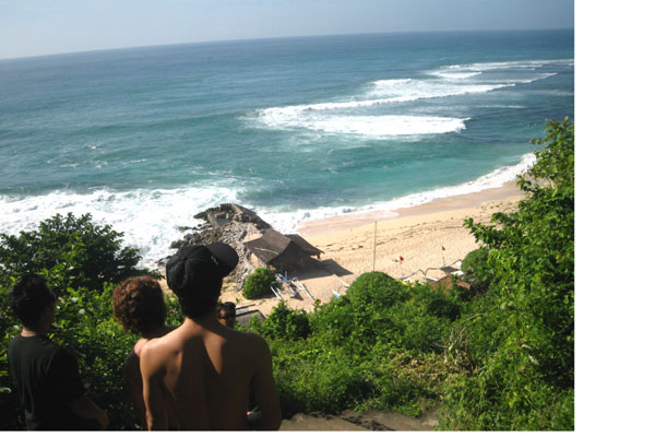 �����𑜓x�̃t���[�ʐ^�f�ނ��J��