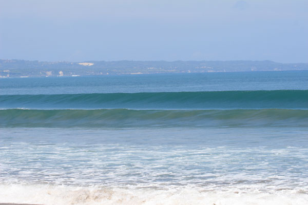 �����𑜓x�̃t���[�ʐ^�f�ނ��J��