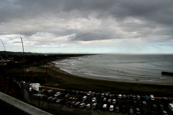 �����𑜓x�̃t���[�ʐ^�f�ނ��J��