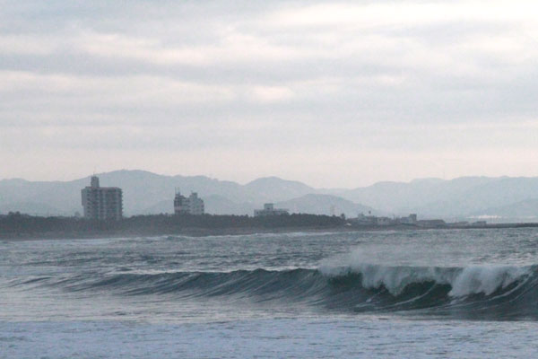 �����𑜓x�̃t���[�ʐ^�f�ނ��J��