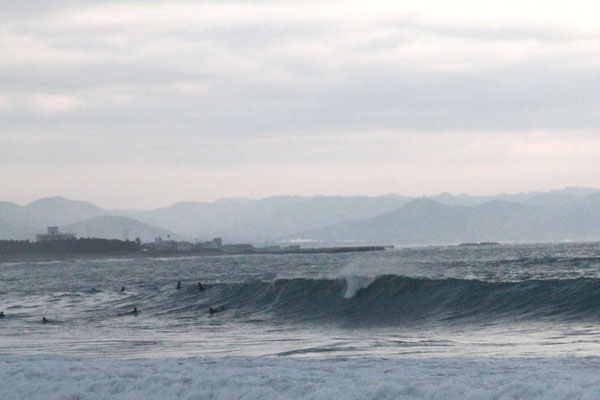 �����𑜓x�̃t���[�ʐ^�f�ނ��J��