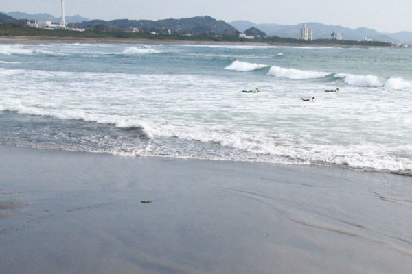 �����𑜓x�̃t���[�ʐ^�f�ނ��J��