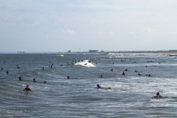 �����𑜓x�̃t���[�ʐ^�f�ނ��J��