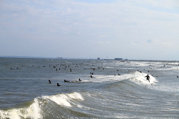 �����𑜓x�̃t���[�ʐ^�f�ނ��J��